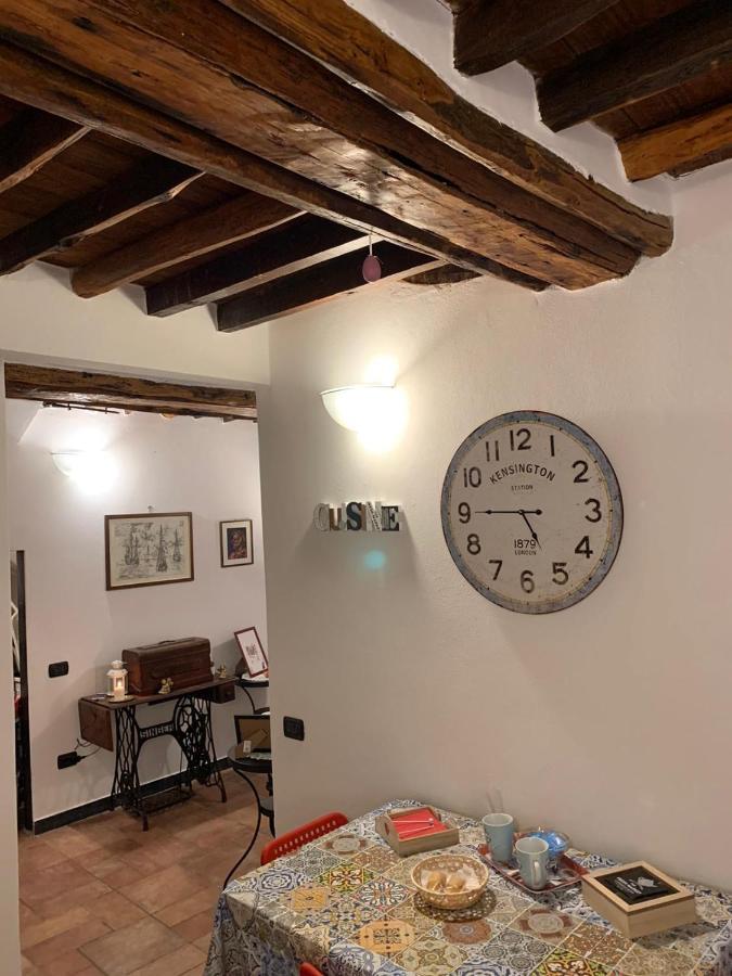 Apartament Le Parole Del Gatto Genua Zewnętrze zdjęcie