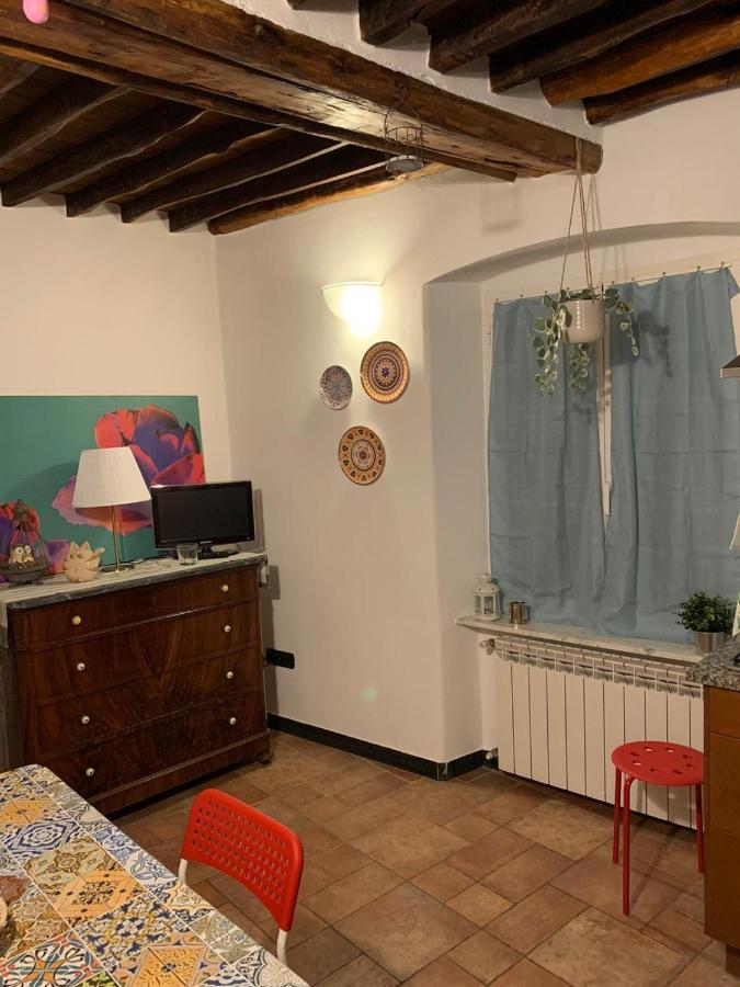Apartament Le Parole Del Gatto Genua Zewnętrze zdjęcie
