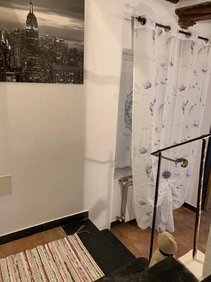 Apartament Le Parole Del Gatto Genua Zewnętrze zdjęcie
